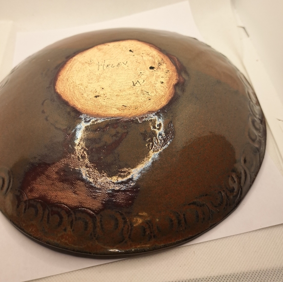 Vintage Art Studio Pottery Plate. - Picture 3 of 5